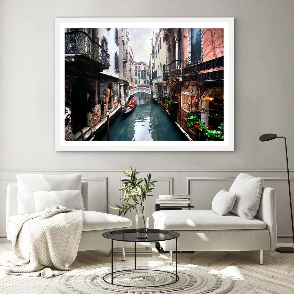 Poster in cornice bianca - Paesaggio veneziano con gondola e ponte - 100x70 cm