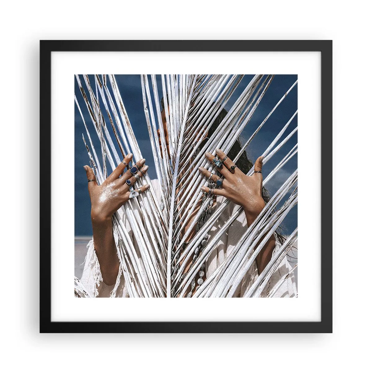 Poster in cornice nera - La ragazza dello sciamano? - 40x40 cm