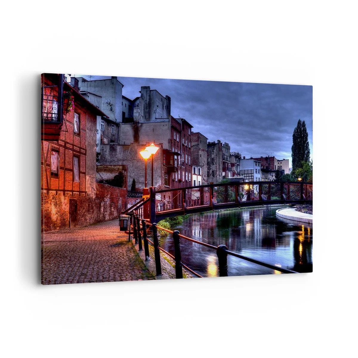 Quadro su tela - Stampe su Tela - Vista serale delle case popolari e del ponte sul canale - 100x70cm - Questa Bydgoszcz non la conosci - Decorazione murale moderna per soggiorno e camera da letto ARTTOR