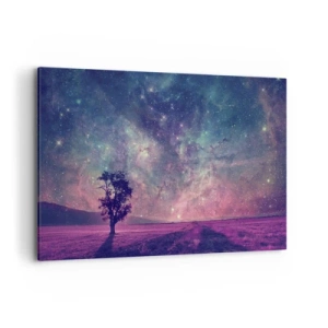 Quadro su tela - Stampe su Tela - Un albero contro un cielo stellato nei colori viola e blu - 120x80cm - Sotto un cielo magico - Decorazione murale moderna per soggiorno e camera da letto ARTTOR