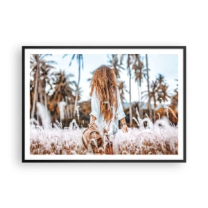 Poster in cornice nera - Una donna in un campo d'erba con palme sullo sfondo al tramonto - 100x70cm - Nata dalla lanugine dell'erba - Decorazione murale moderna per soggiorno e camera da letto ARTTOR