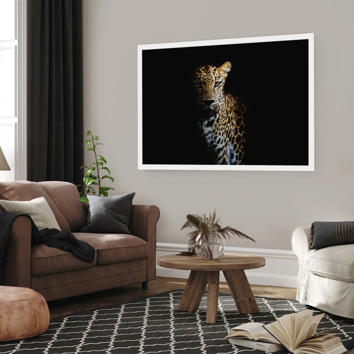 Poster - Un leopardo su sfondo scuro con sguardo intenso - 100x70cm - Bellezza tenebrosa - Decorazione murale moderna per soggiorno e camera da letto ARTTOR