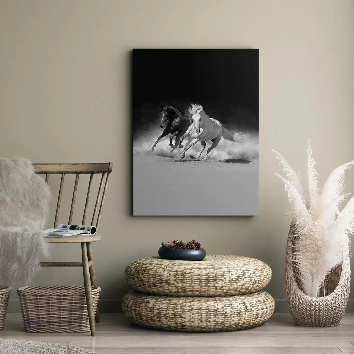 Quadro su tela - Stampe su Tela - Cavalli in corsa in bianco e nero - 50x70cm - Il galoppo della libertà - Decorazione murale moderna per soggiorno e camera da letto ARTTOR