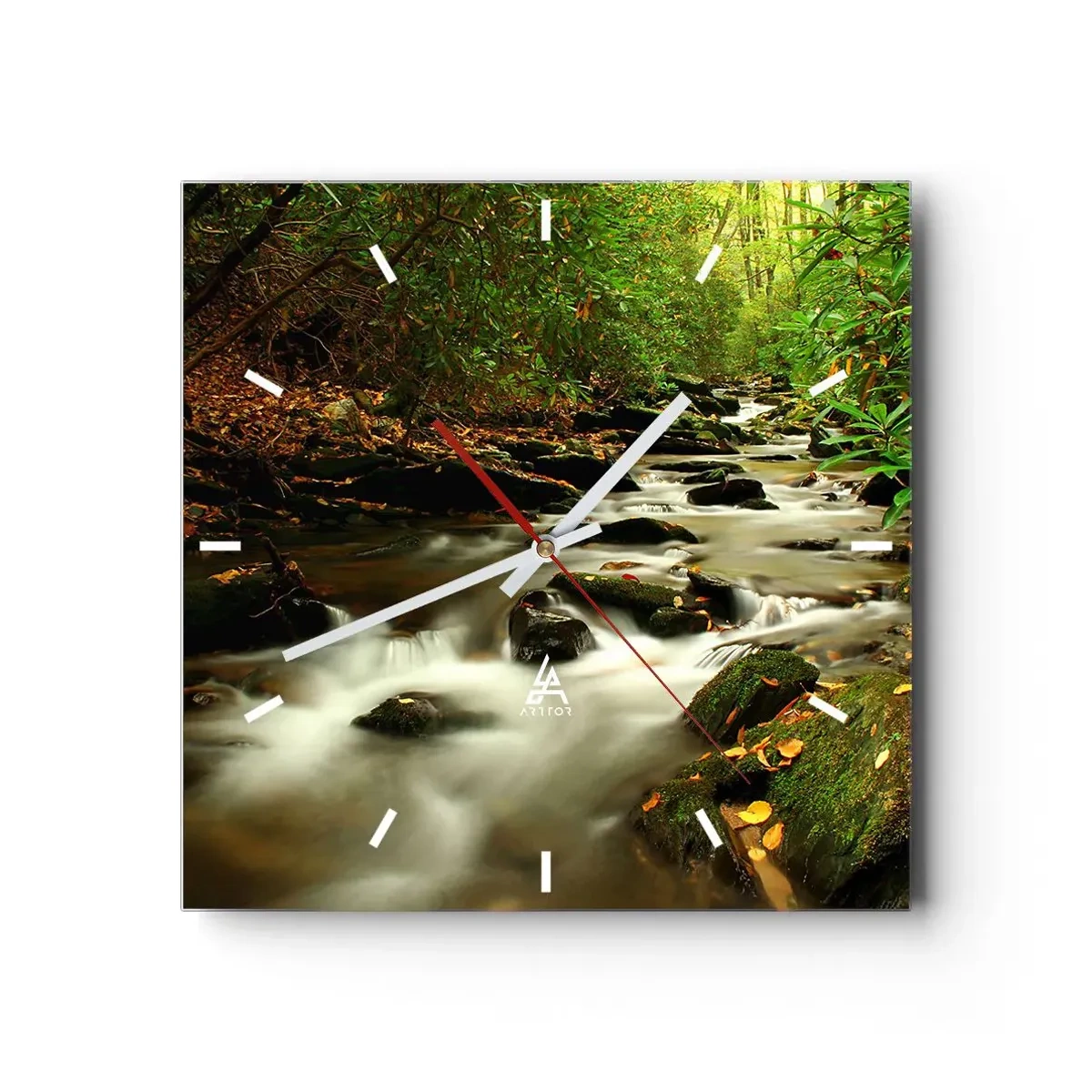 Orologio da parete - Orologio in Vetro - Un ruscello nella foresta che scorre tra le pietre circondato dal verde - 30x30cm - Come argento liquido - Decorazione murale moderna per soggiorno e camera da letto ARTTOR