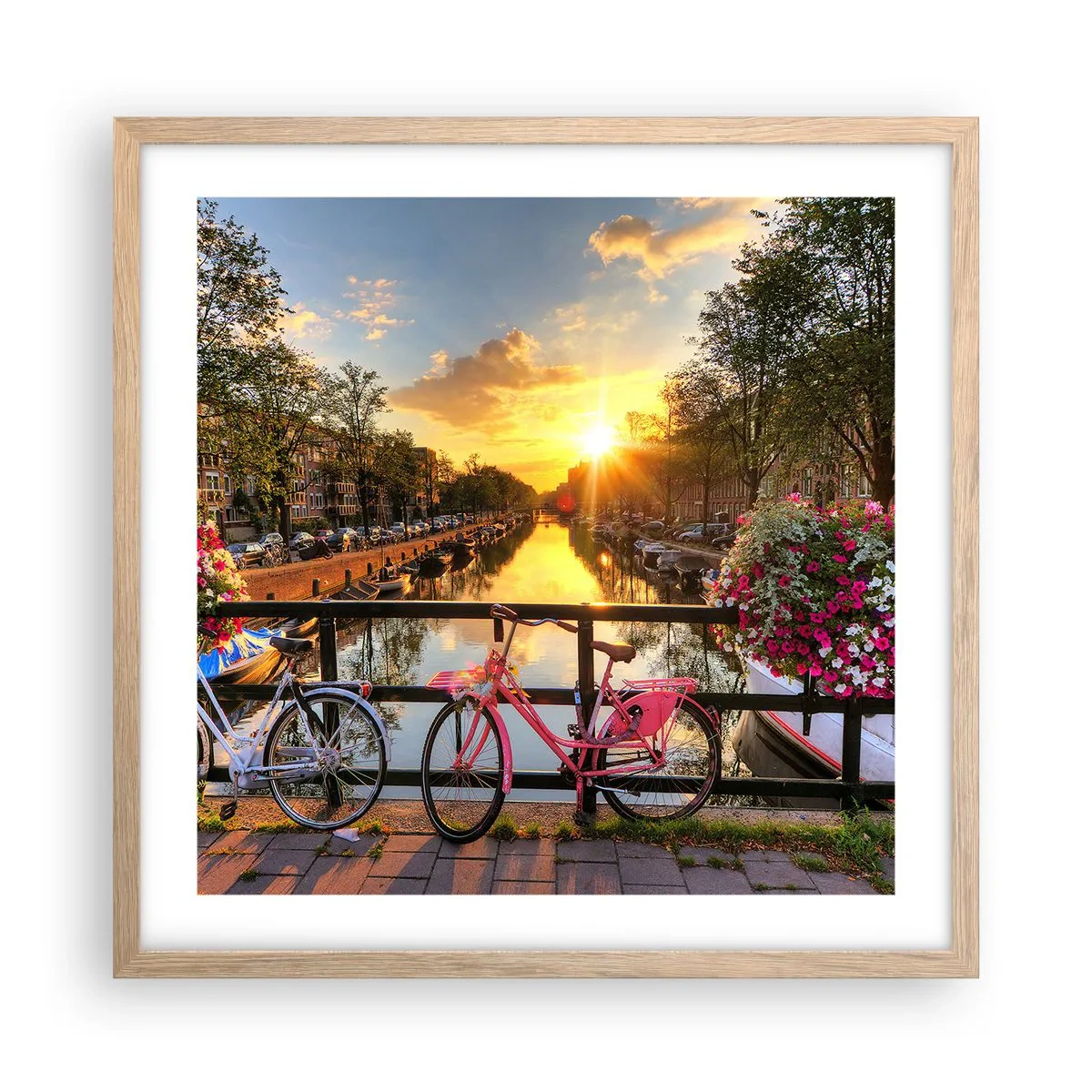 Poster in cornice rovere chiaro - Mattino di primavera ad Amsterdam - 50x50 cm