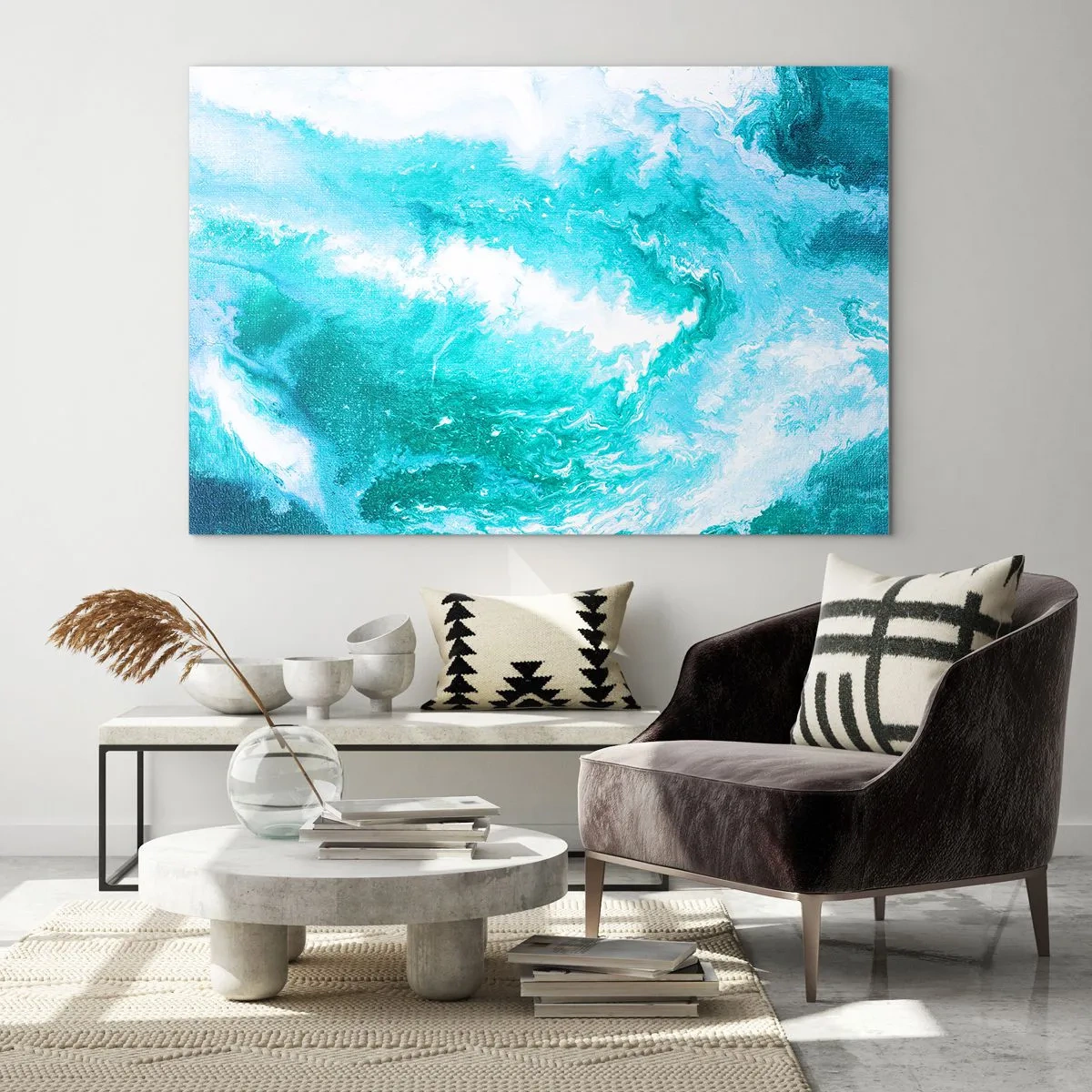 Quadro su vetro - Una composizione astratta raffigurante onde e vortici turchesi. - 70x50cm - Nel vortice degli elementi - Decorazione murale moderna per soggiorno e camera da letto ARTTOR