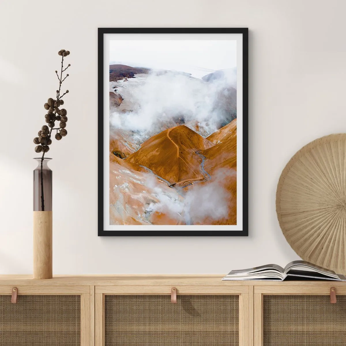 Poster in cornice nera - La bellezza severa dell'Islanda - 61x91 cm