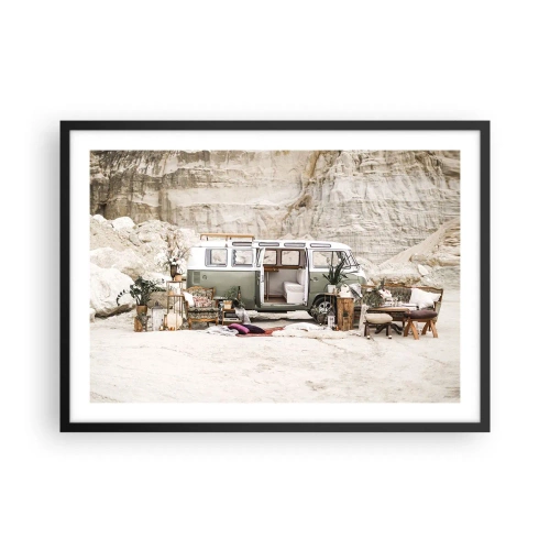 Poster in cornice nera - Un camper retrò dal design boho sullo sfondo di un paesaggio roccioso. - 70x50cm - è tempo di viaggiare - Decorazione murale moderna per soggiorno e camera da letto ARTTOR