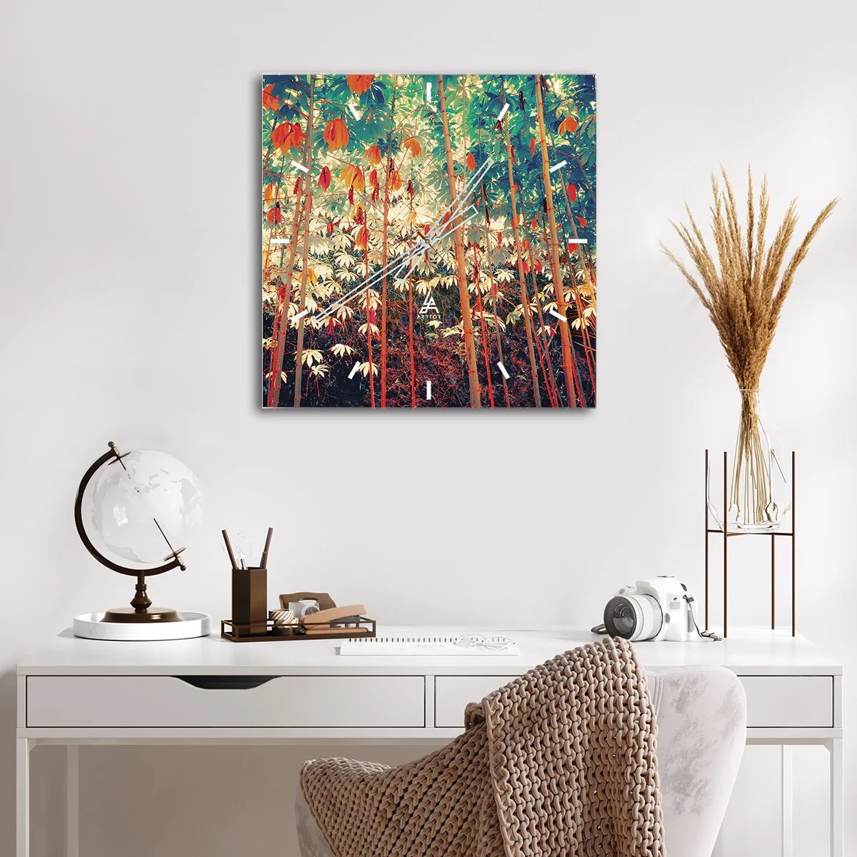 Orologio da parete - Orologio in Vetro - Una foresta di bambù colorata dai colori intensi - 30x30cm - La vita segreta delle foglie - Decorazione murale moderna per soggiorno e camera da letto ARTTOR