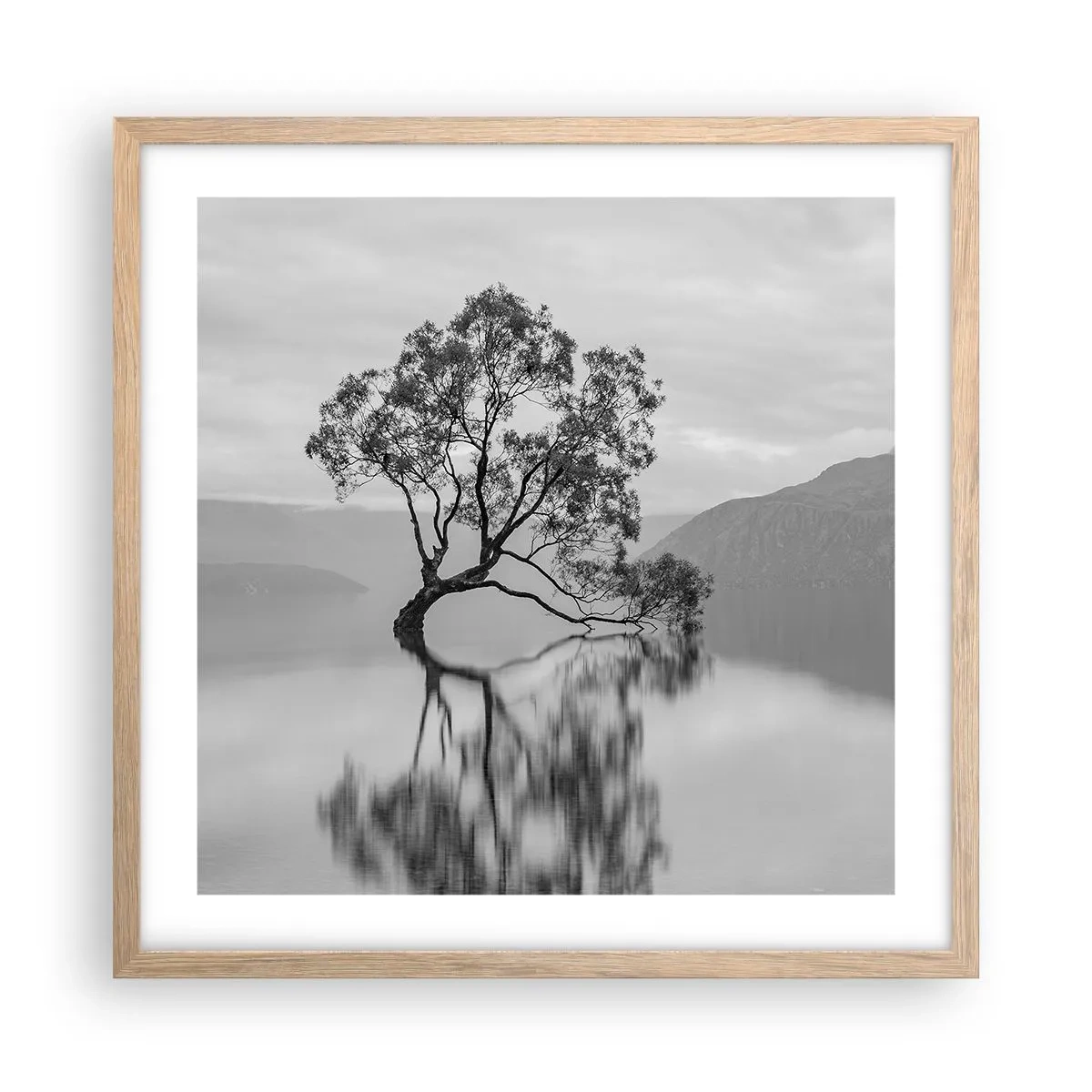 Poster in cornice rovere chiaro - C'è un paese così - 50x50 cm