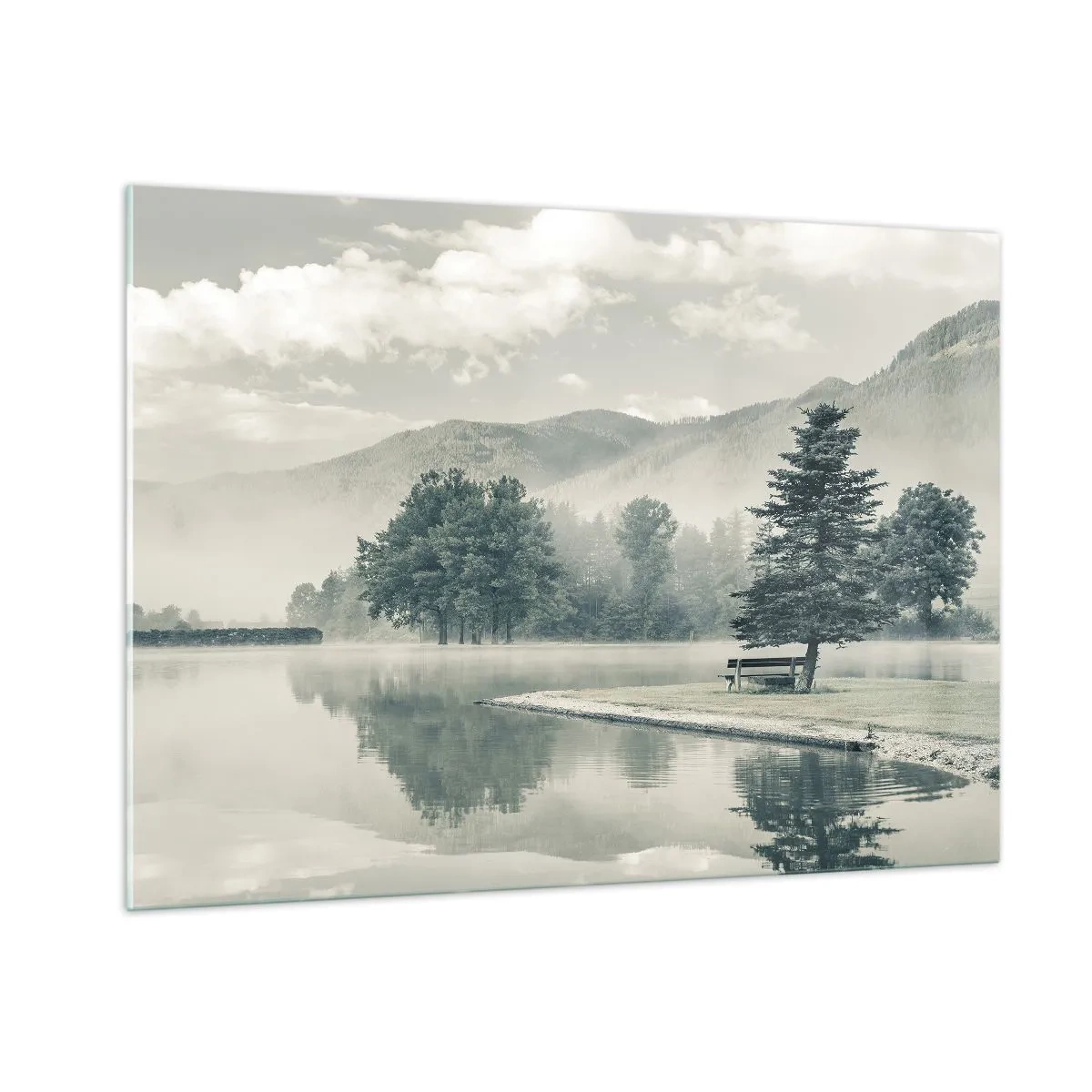 Quadro su vetro - Un lago calmo al mattino con una panchina e nebbia sull'acqua - 100x70cm - Il lago dorme ancora - Decorazione murale moderna per soggiorno e camera da letto ARTTOR