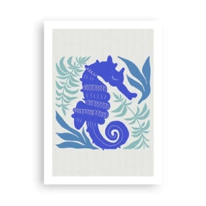 Poster - Un cavalluccio marino stilizzato circondato dalla vegetazione. - 50x70cm - Sul prato marino - Decorazione murale moderna per soggiorno e camera da letto ARTTOR