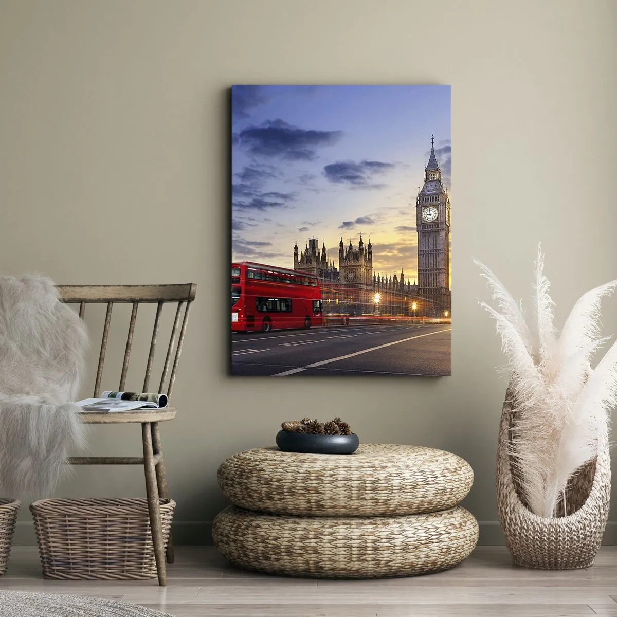 Quadro su tela - Stampe su Tela - Un autobus rosso con il Big Ben e il Parlamento sullo sfondo al tramonto. - 50x70cm - Segni particolari - Decorazione murale moderna per soggiorno e camera da letto ARTTOR