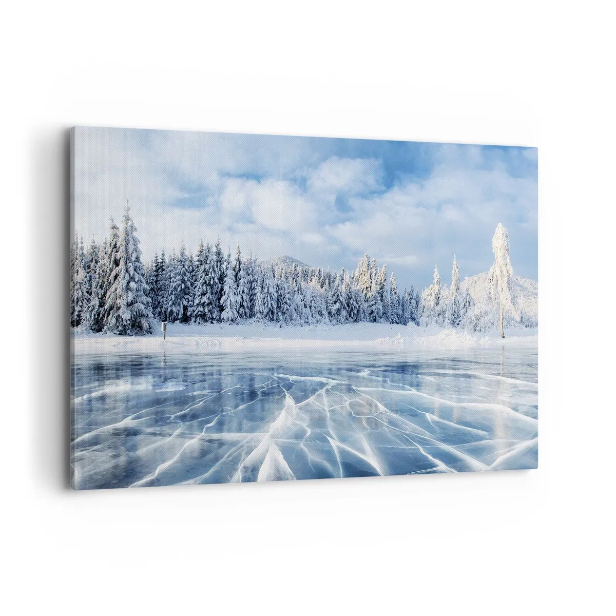 Quadro su tela - Stampe su Tela - Un lago ghiacciato circondato da una foresta innevata - 120x80cm - Vista lucente e cristallina - Decorazione murale moderna per soggiorno e camera da letto ARTTOR
