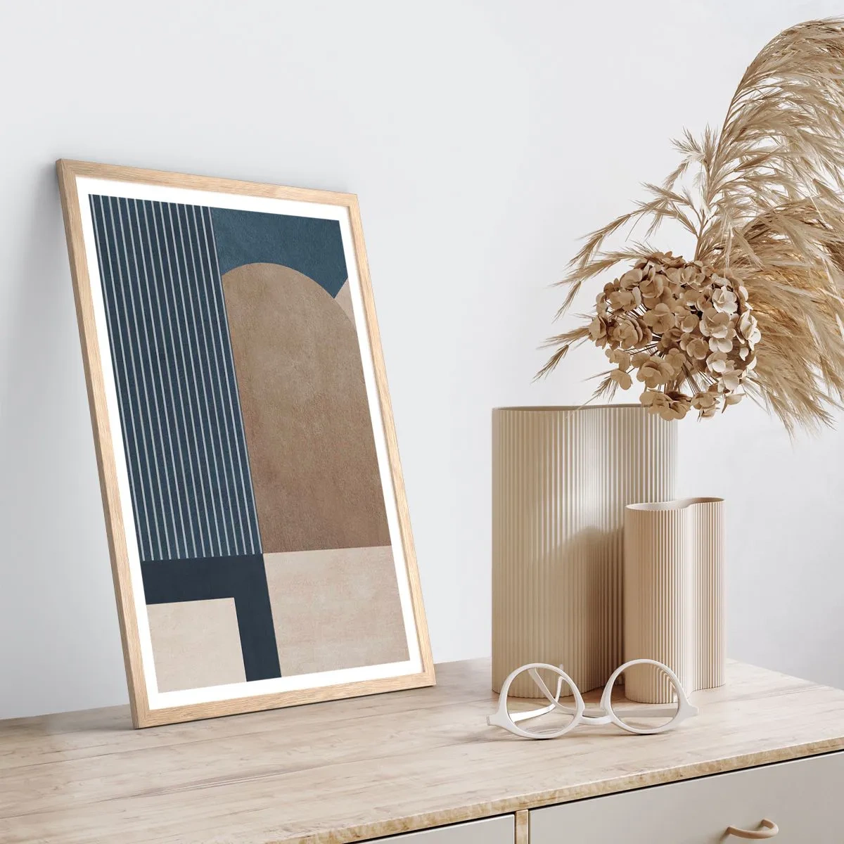 Poster in cornice rovere chiaro - Composizione di semplicità e rotondità - 70x100 cm