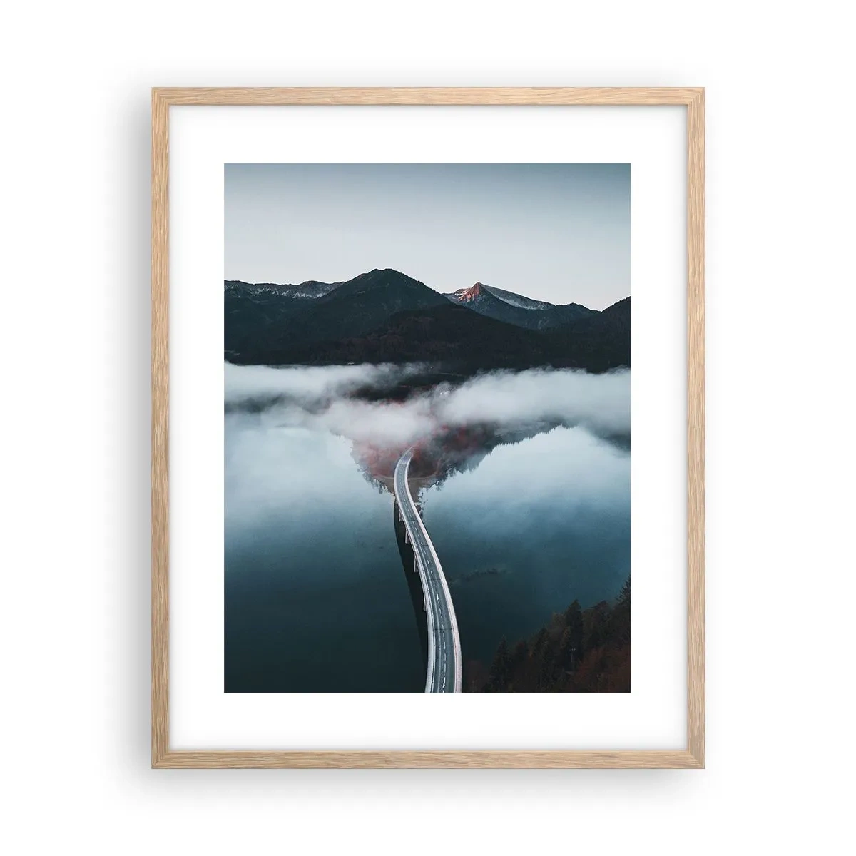 Poster in cornice rovere chiaro - Sull'acqua liscia come uno specchio - 40x50 cm