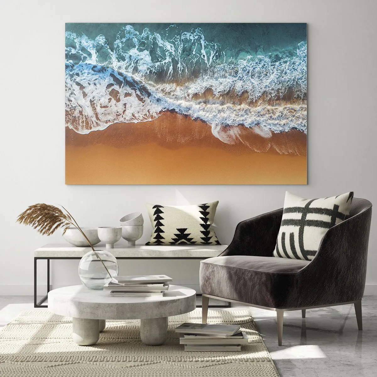 Quadro su vetro - Una vista a volo d'uccello delle onde dell'oceano che si infrangono contro la riva - 70x50cm - Sempre in coppia - Decorazione murale moderna per soggiorno e camera da letto ARTTOR