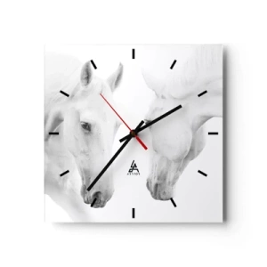 Orologio da parete - Orologio in Vetro - Un ritratto minimalista di due cavalli bianchi - 30x30cm - È amicizia? - Decorazione murale moderna per soggiorno e camera da letto ARTTOR