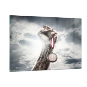 Quadro su vetro - Una mano che tiene una medaglia su uno sfondo di nuvole - 120x80cm - Per aspera ad astra - Decorazione murale moderna per soggiorno e camera da letto ARTTOR