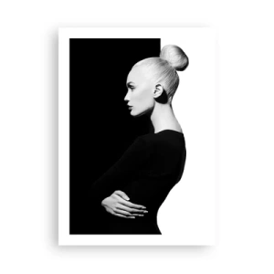Poster - Un ritratto minimalista di una donna in una composizione in bianco e nero - 50x70cm - Semplicemente donna - Decorazione murale moderna per soggiorno e camera da letto ARTTOR
