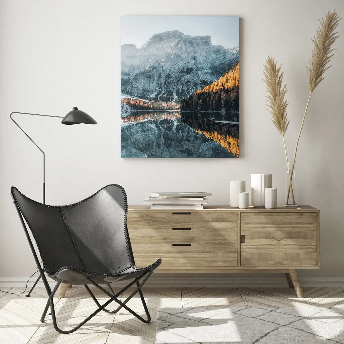 Quadro su vetro - Un paesaggio montano riflesso nella calma superficie del lago - 50x70cm - Paesaggio allo specchio - Decorazione murale moderna per soggiorno e camera da letto ARTTOR