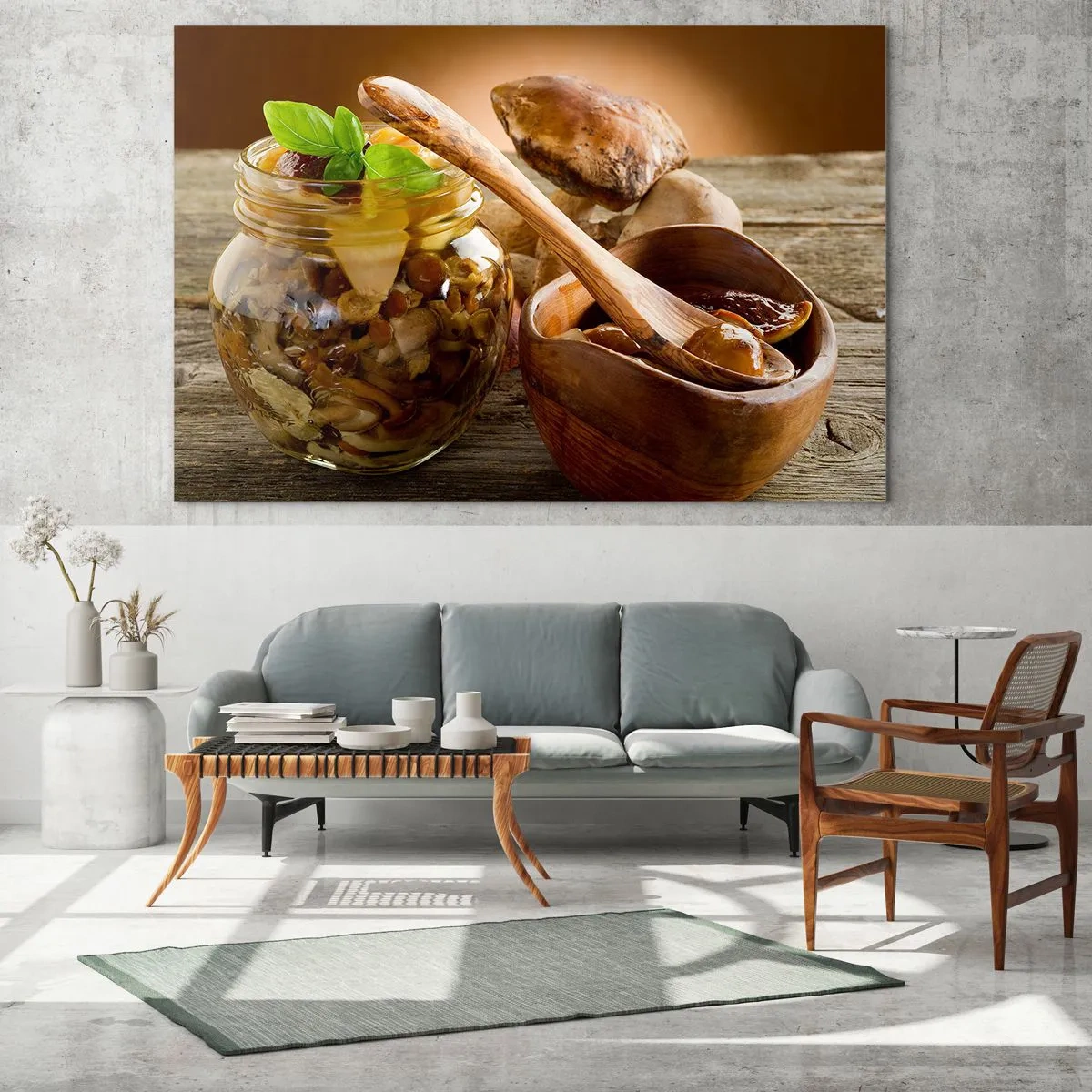 Quadro su vetro - Funghi sottaceto in un barattolo con una ciotola di legno e funghi sul tavolo sullo sfondo - 100x70cm - Freschi, conservati, autunnali... - Decorazione murale moderna per soggiorno e camera da letto ARTTOR