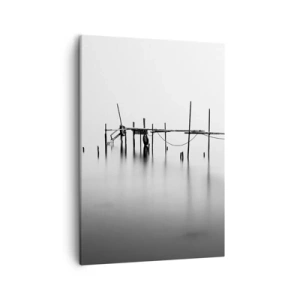 Quadro su tela - Stampe su Tela - Un molo bianco e nero immerso in un paesaggio nebbioso - 50x70cm - E se la luce non c'è? - Decorazione murale moderna per soggiorno e camera da letto ARTTOR