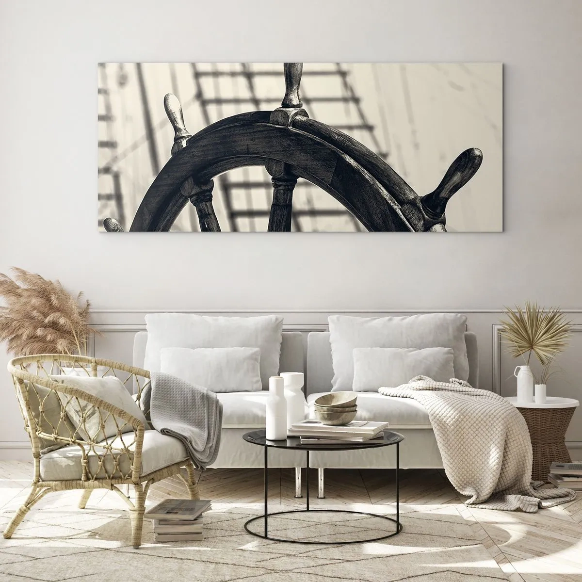 Quadro su vetro - Un timone a vela in stile retrò con una nave sullo sfondo - 120x50cm - Racconti del mare - Decorazione murale moderna per soggiorno e camera da letto ARTTOR