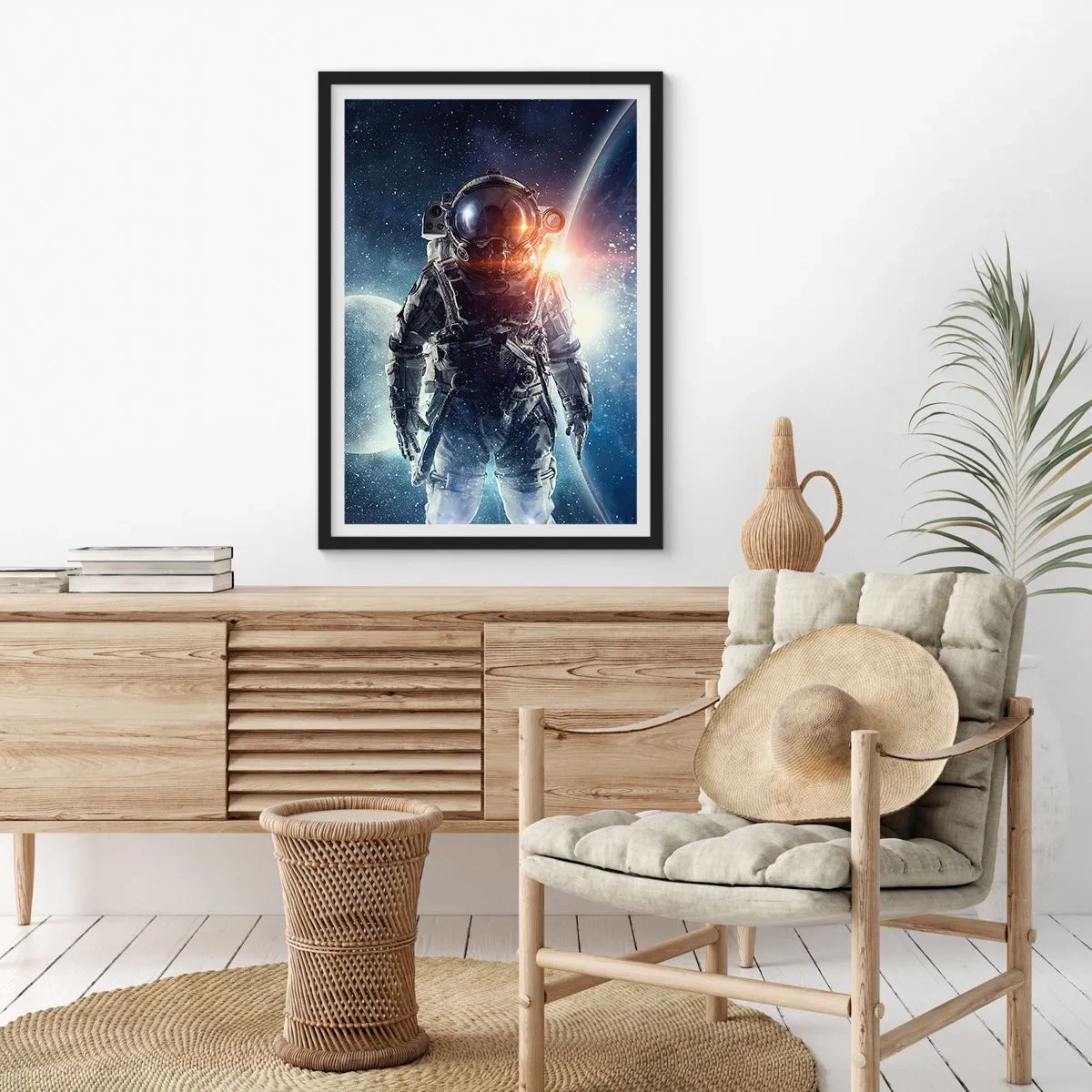Poster in cornice nera - Astronauta nello spazio con pianeti e stelle sullo sfondo - 50x70cm - Avventura nello spazio - Decorazione murale moderna per soggiorno e camera da letto ARTTOR