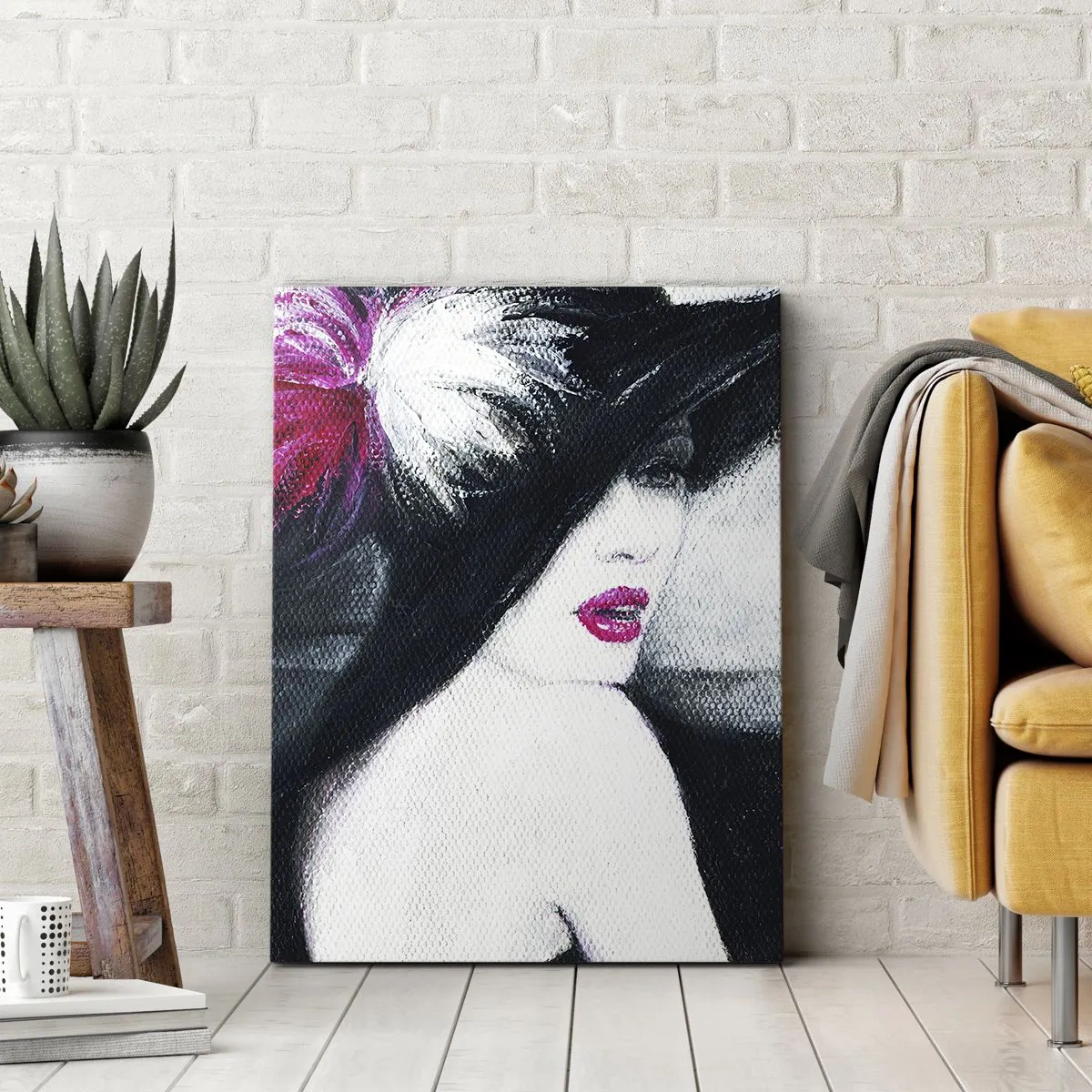 Quadro su tela - Stampe su Tela - Donna elegante con cappello piumato - 50x70cm - Sempre un mistero - Decorazione murale moderna per soggiorno e camera da letto ARTTOR