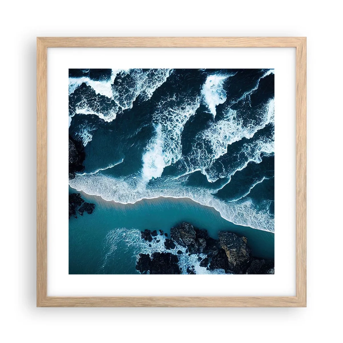 Poster in cornice rovere chiaro - Avvolte dalle onde - 40x40 cm