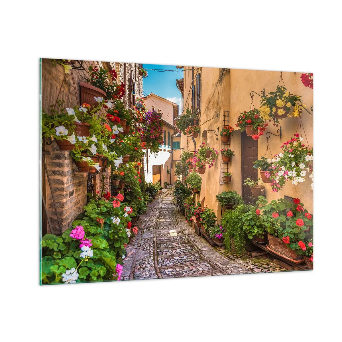 Quadro su vetro - Un affascinante vicolo italiano con fiori in vaso e una strada acciottolata - 100x70cm - Angolo italiano - Decorazione murale moderna per soggiorno e camera da letto ARTTOR