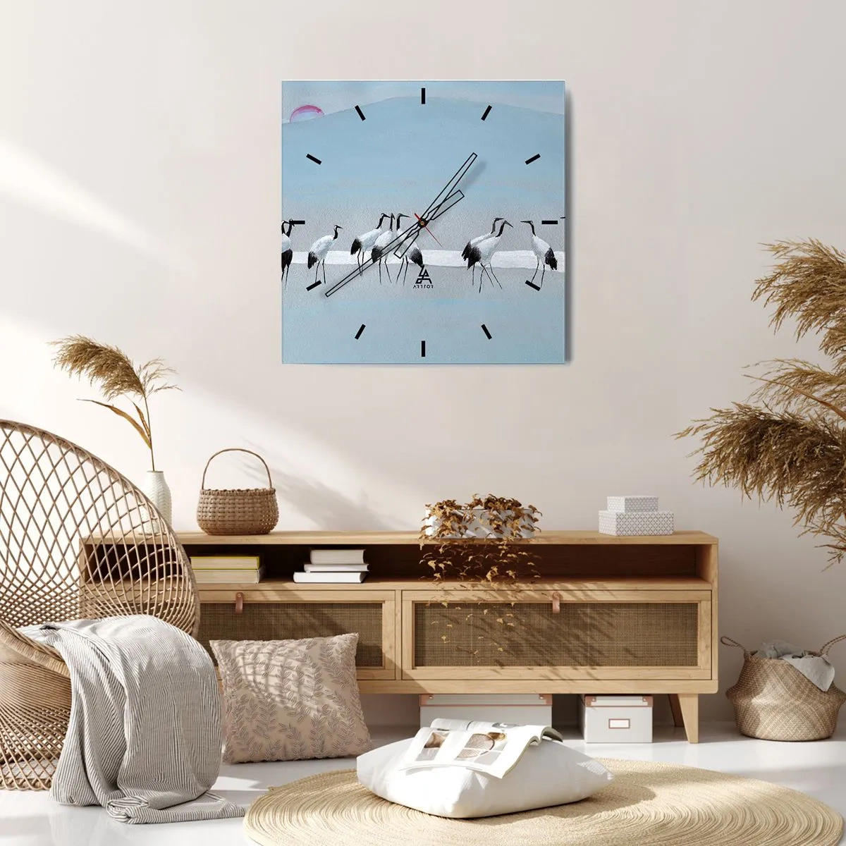 Orologio da parete - Orologio in Vetro - Un gruppo di gru contro un cielo azzurro e il sole nascente - 30x30cm - Dopo un giorno rovente - Decorazione murale moderna per soggiorno e camera da letto ARTTOR