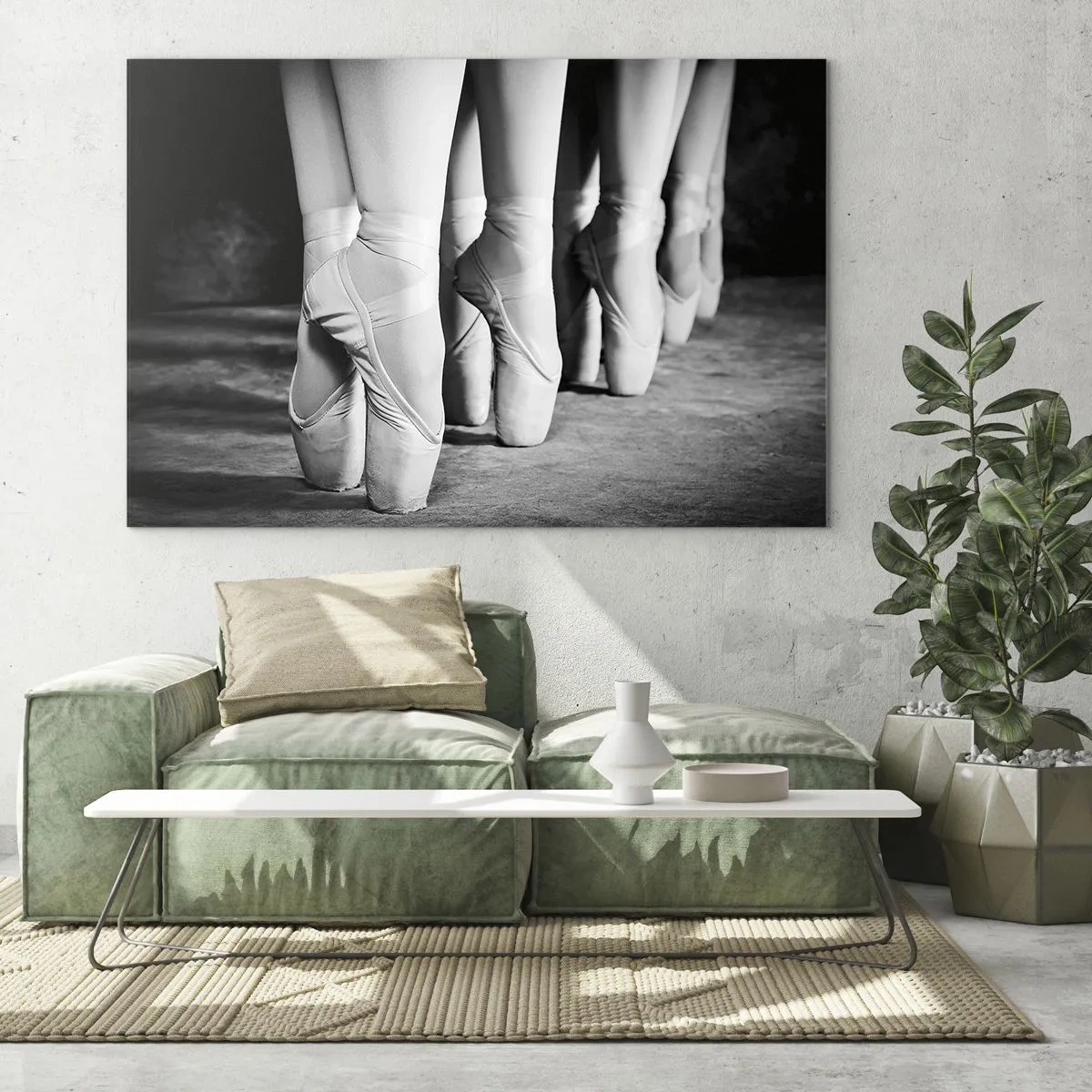 Quadro su vetro - Ballerine sulle punte in un ambiente in bianco e nero - 120x80cm - Insieme, con leggerezza - Decorazione murale moderna per soggiorno e camera da letto ARTTOR
