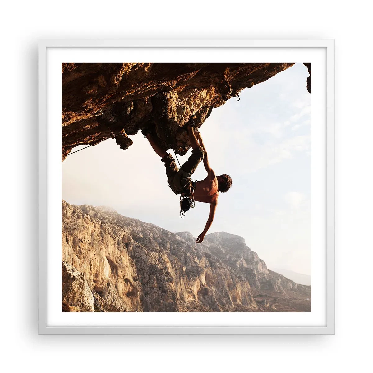 Poster in cornice bianca - Il mondo ristretto in una mano sul bordo del masso - 60x60 cm