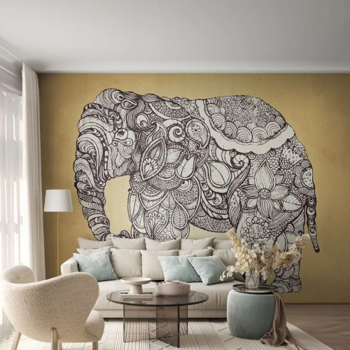 Fotomurali Premium Sand - Elefante decorativo in stile orientale su sfondo giallo - 100x70cm - L'elefante nascosto - Decorazione murale moderna per soggiorno e camera da letto ARTTOR