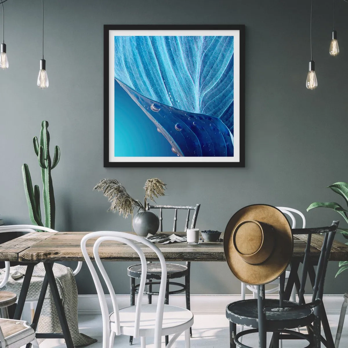 Poster in cornice nera - Gocce di blu nascoste - 60x60 cm