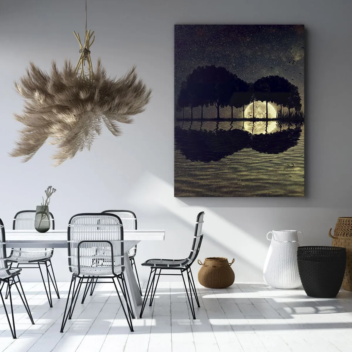 Quadro su tela - Stampe su Tela - Una notte magica con gli alberi e la luna riflessa sull'acqua - 50x70cm - Notte ai confini del mondo - Decorazione murale moderna per soggiorno e camera da letto ARTTOR