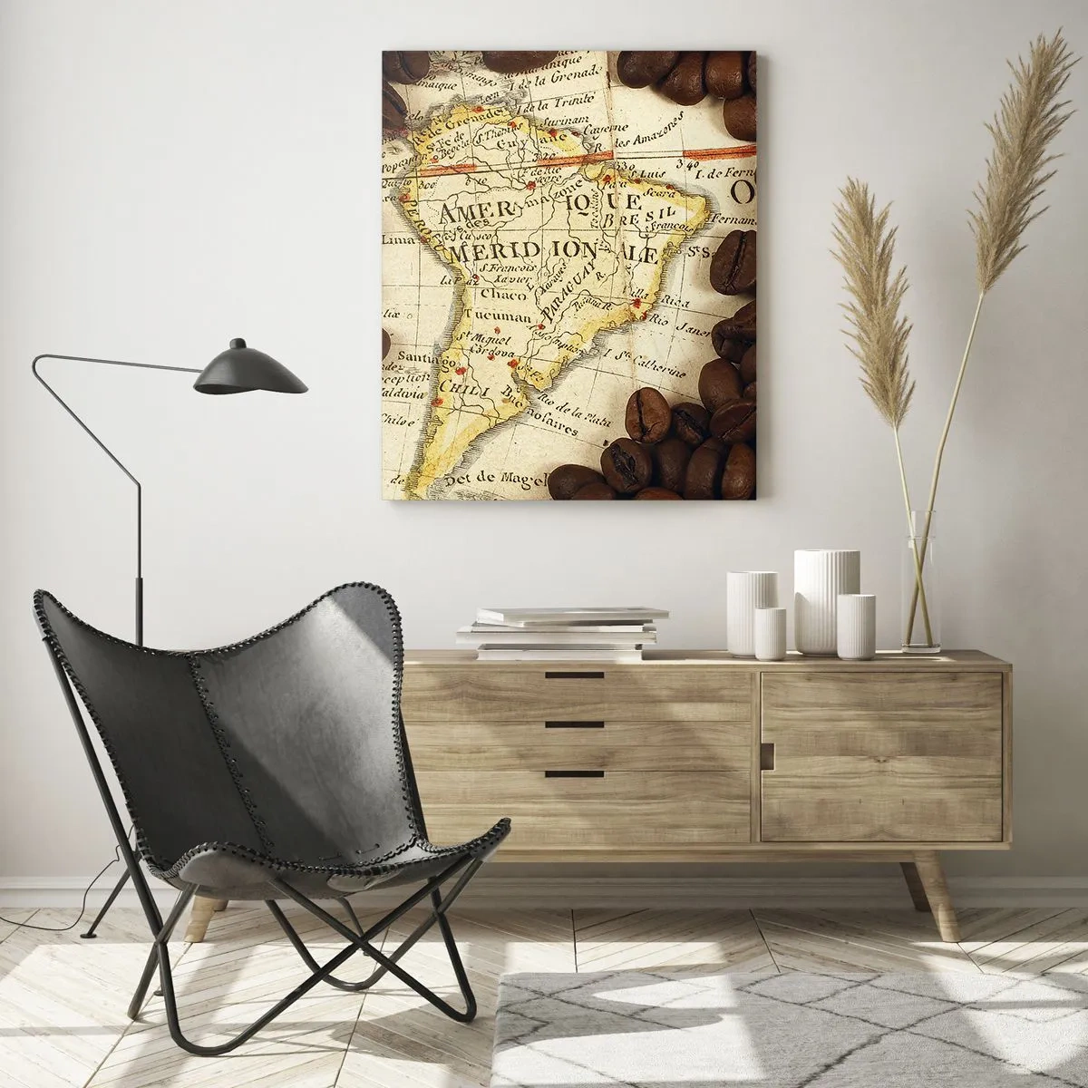 Quadro su vetro - Una mappa del Sud America circondata da chicchi di caffè. - 50x70cm - Da dove viene il miglior caffè? - Decorazione murale moderna per soggiorno e camera da letto ARTTOR