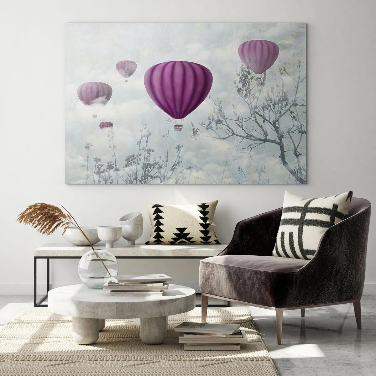 Quadro su vetro - Palloncini viola che fluttuano tra le nuvole e i rami degli alberi - 70x50cm - Come navi nel cielo - Decorazione murale moderna per soggiorno e camera da letto ARTTOR