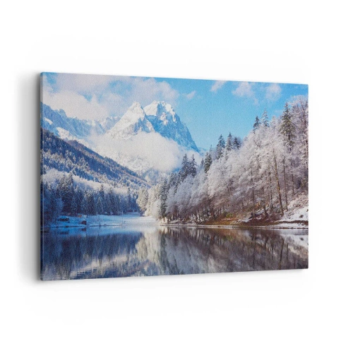 Quadro su tela - Stampe su Tela - Paesaggio montano invernale con alberi innevati e un lago - 100x70cm - Il custode innevato - Decorazione murale moderna per soggiorno e camera da letto ARTTOR