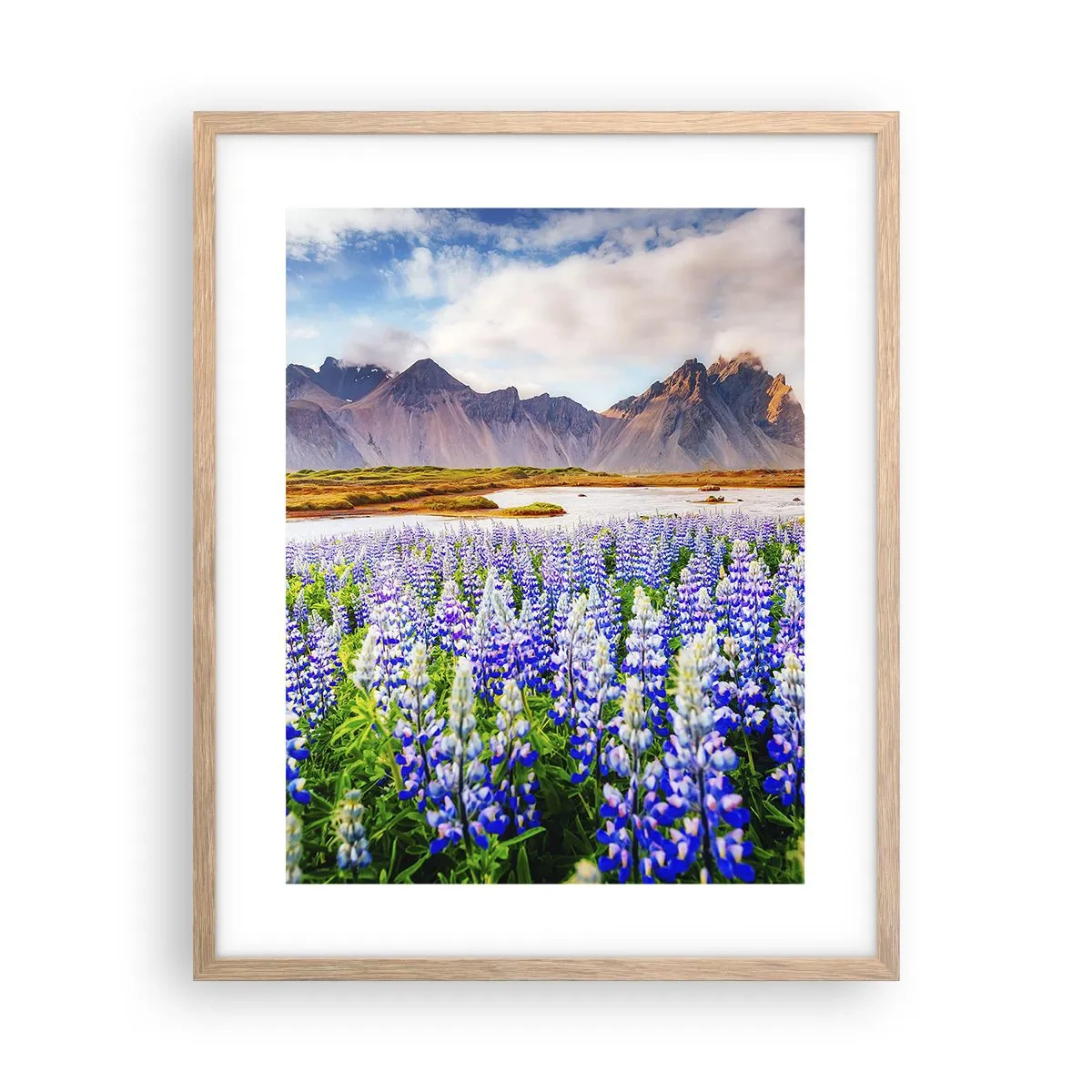 Poster in cornice rovere chiaro - Forza e asprezza accanto alla mitezza - 40x50 cm