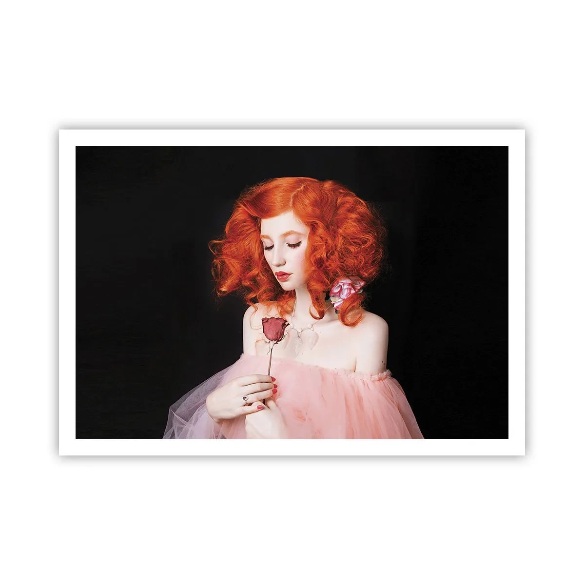 Poster - Una donna con i capelli rossi che tiene una rosa - 100x70cm - In stile barocco - Decorazione murale moderna per soggiorno e camera da letto ARTTOR