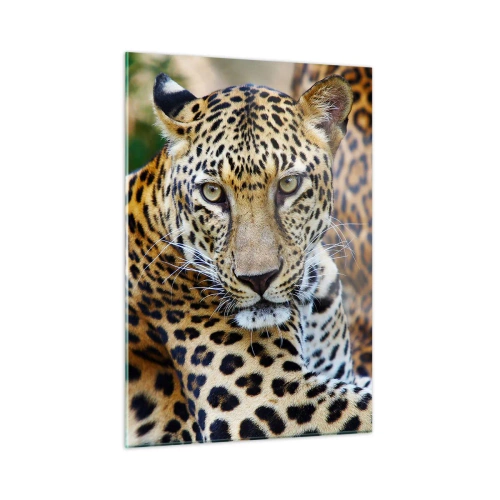 Quadro su vetro - Un leopardo selvatico che riposa tra il verde - 50x70cm - Selvaggio e tranquillo - Decorazione murale moderna per soggiorno e camera da letto ARTTOR