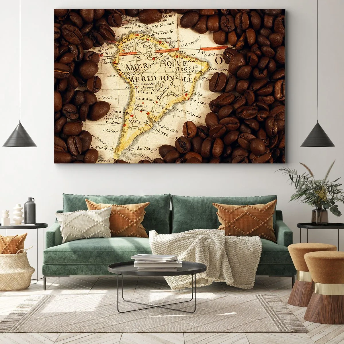 Quadro su tela - Stampe su Tela - Una mappa del Sud America circondata da chicchi di caffè. - 120x80cm - Da dove viene il miglior caffè? - Decorazione murale moderna per soggiorno e camera da letto ARTTOR