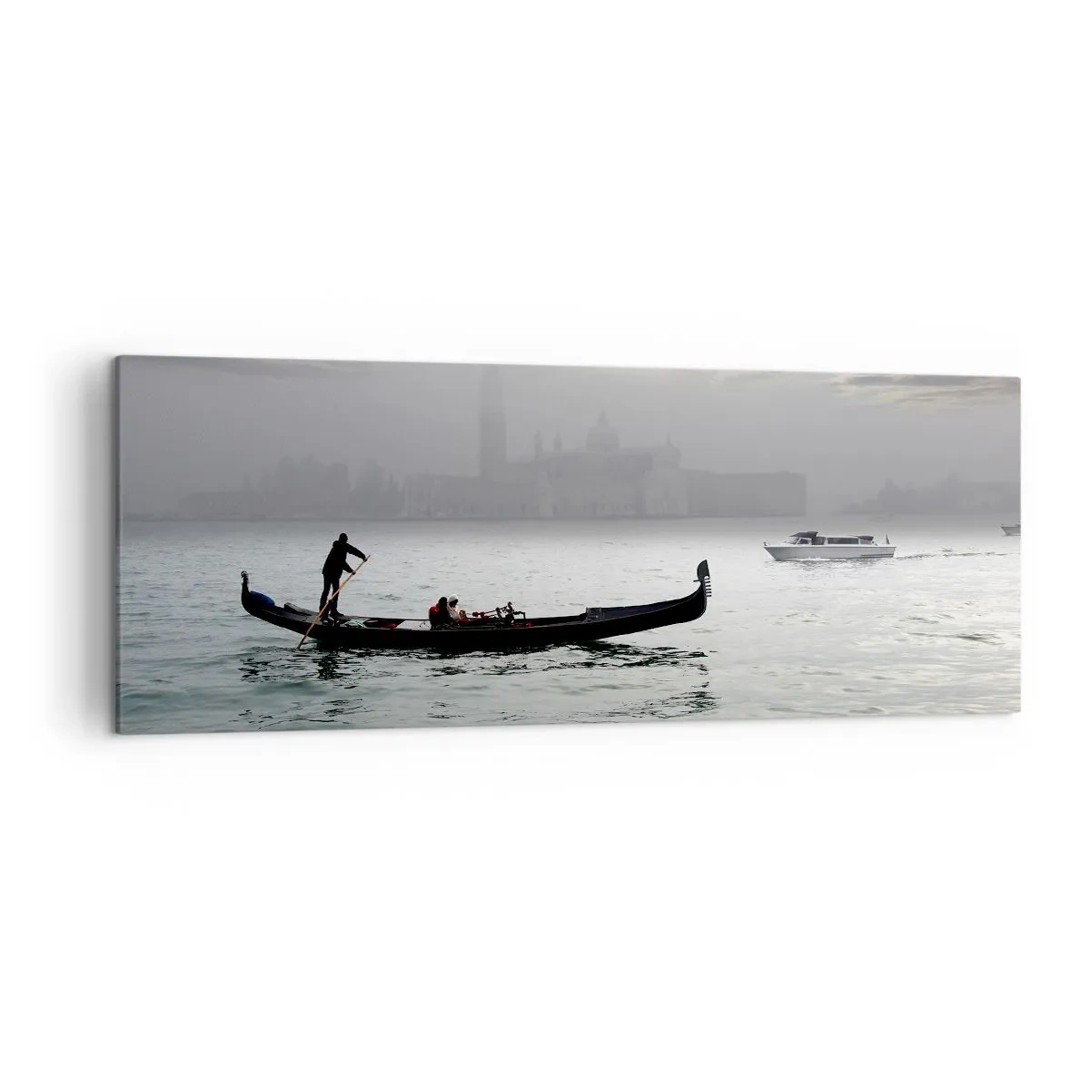 Quadro su tela - Stampe su Tela - Una gondola scivola sulle acque di Venezia in una mattina nebbiosa, sovrastando la città. - 140x50cm - Città magica di acqua e nebbia - Decorazione murale moderna per soggiorno e camera da letto ARTTOR