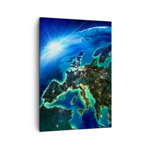 Quadro su tela - Stampe su Tela - Una vista di Europa dallo spazio, alla luce del sole nascente. - 50x70cm - L'Europa scintillante - Decorazione murale moderna per soggiorno e camera da letto ARTTOR