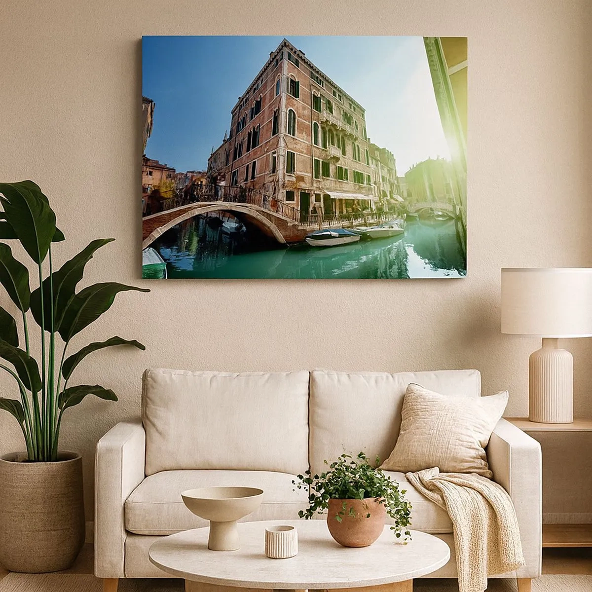 Quadro su tela - Stampe su Tela - Ponte e canale di Venezia con architettura storica - 70x50cm - Venezia, Amore Mio - Decorazione murale moderna per soggiorno e camera da letto ARTTOR