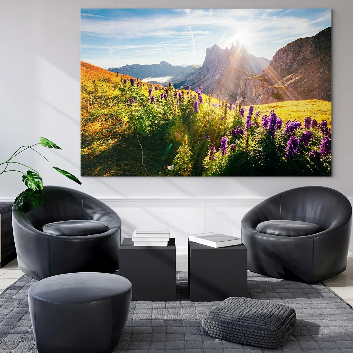 Quadro su vetro - Un prato di montagna pieno di fiori sullo sfondo di cime rocciose all'alba - 100x70cm - La vita segreta delle erbe - Decorazione murale moderna per soggiorno e camera da letto ARTTOR