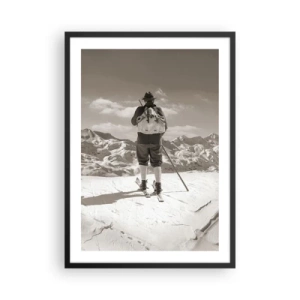Poster in cornice nera - Uno sciatore in stile retrò con montagne sullo sfondo - 50x70cm - E i monti sono immutabili - Decorazione murale moderna per soggiorno e camera da letto ARTTOR